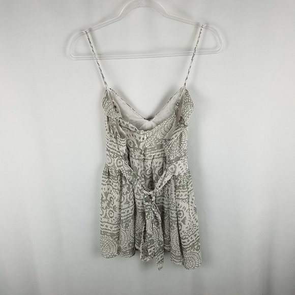 Kirra top sleeveless ruffle front empire XL - Picture 4 of 11